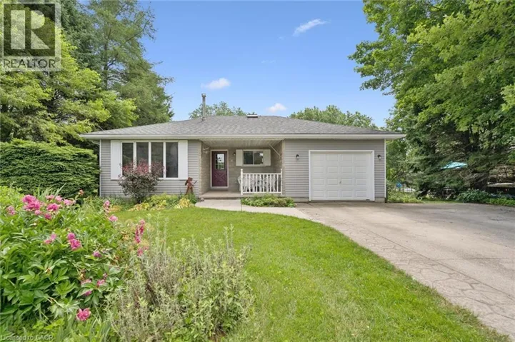 27 ATCHISON Lane, Fergus, Ontario N1M3L1