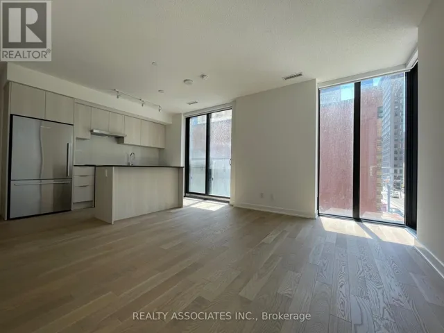 213 - 25 RICHMOND STREET, Toronto (Church-Yonge Corridor), Ontario M5C0A6