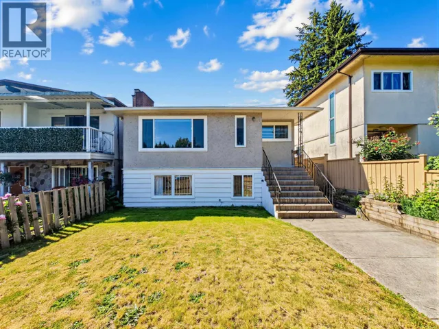 2514 E 27TH AVENUE, Vancouver, British Columbia V5R1N1