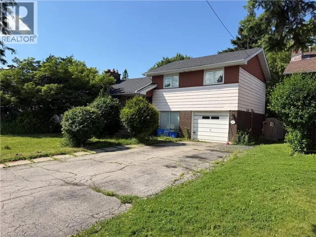 147 DELMAR Drive, Hamilton, Ontario L9C1J8