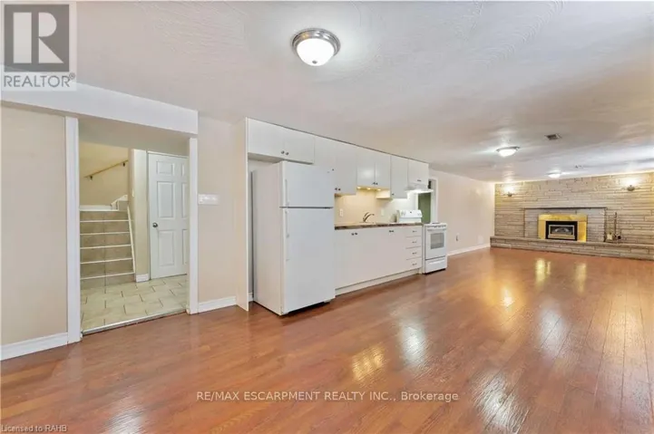 BASEMENT - 864 UPPER OTTAWA STREET, Hamilton (Berrisfield), Ontario L8T3V5