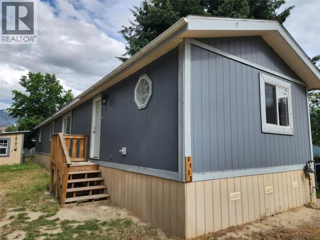 6450 7th Street, Grand Forks, British Columbia V0H1H4