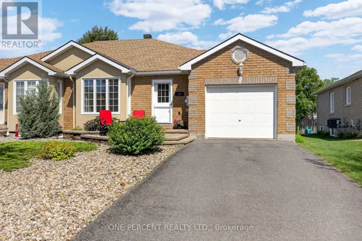 17 DR GORDON CRESCENT, North Grenville, Ontario K0G1J0