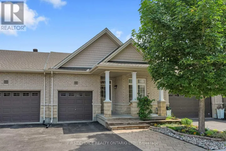 134 MAPLE KEY PRIVATE, Ottawa, Ontario K1T0E2