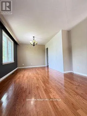MAIN - 256 PATRICIA AVENUE, Toronto (Newtonbrook West), Ontario M2M1J8