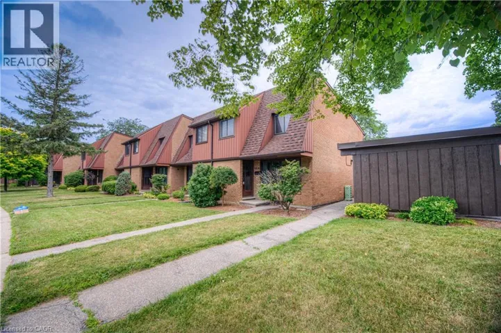 112 KINGSWOOD Drive Unit# 21, Kitchener, Ontario N2E1S9
