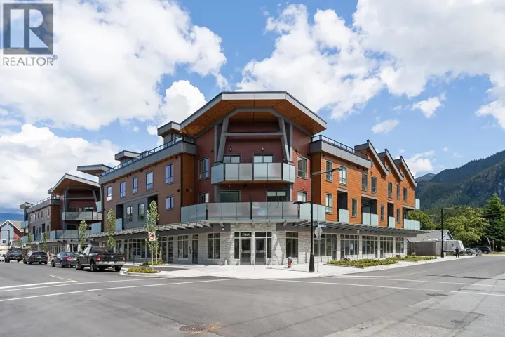37804 THIRD AVENUE, Squamish, British Columbia V8B1B9