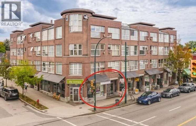2704 W 4TH AVENUE, Vancouver, British Columbia V6K1R1
