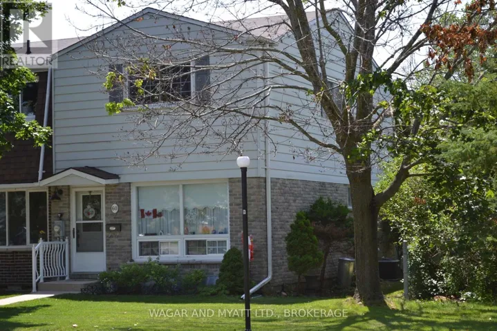 30 - 60 WINCHESTER DRIVE, Greater Napanee (Greater Napanee), Ontario K7R3R2