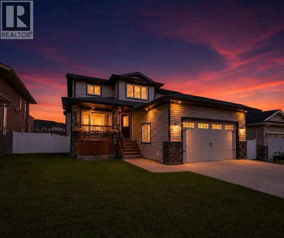 17 Coachill Street, Blackfalds, Alberta T4M0A9