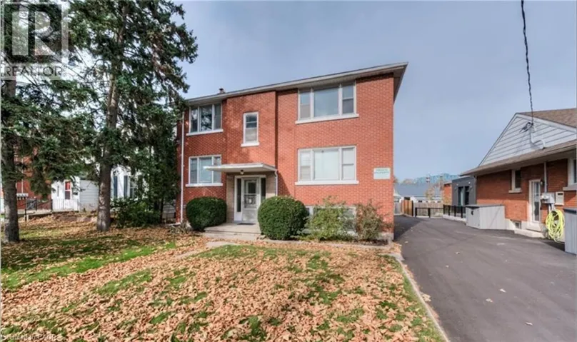 706 FREDERICK Street Unit# 2, Kitchener, Ontario N2B2B2