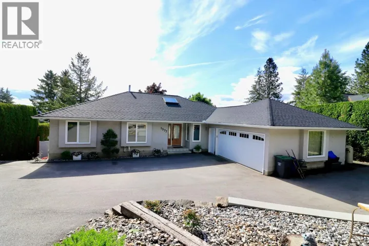 1577 Klein Road, West Kelowna, British Columbia V1Z3H5