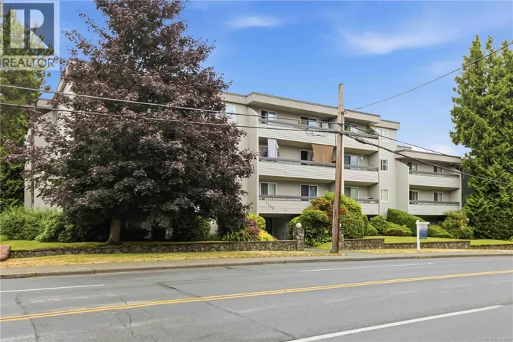103 3235 Quadra St, Saanich, British Columbia V8X1G4