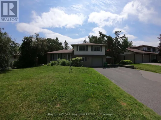 MAIN FLOOR - 1167 WELLER STREET, Peterborough (Monaghan Ward 2), Ontario K9J7M9