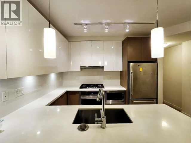 2605 3080 LINCOLN AVENUE, Coquitlam, British Columbia V3B0L9