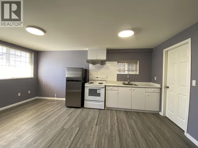 1 Bed Suite 5536 NEVILLE STREET, Burnaby, British Columbia V5J2H7