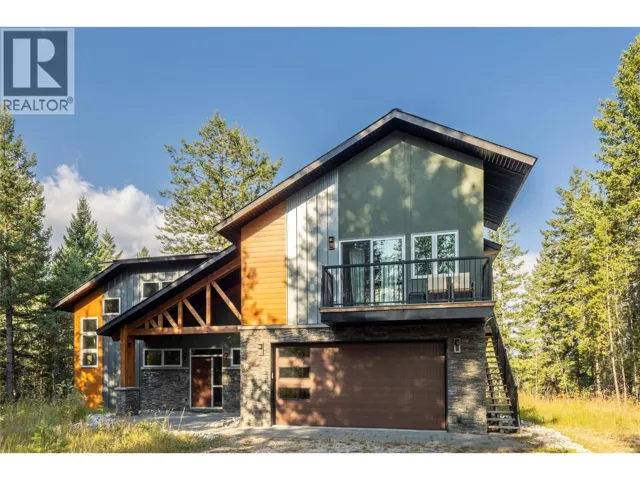 1541 Quartz Crescent, Golden, British Columbia V0A1H3