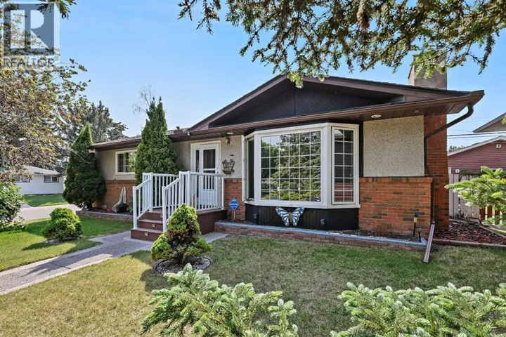 8627 Athabasca Street SE, Calgary, Alberta T2H1S2