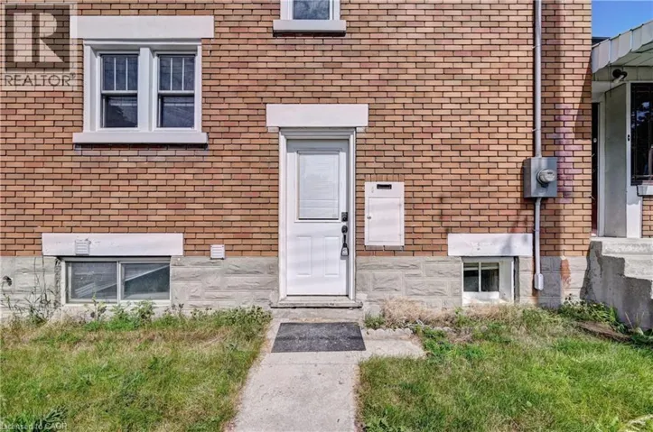 147 COURTLAND Avenue E Unit# Lower, Kitchener, Ontario N2G2T9