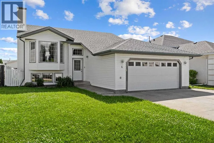 4 Allan Crescent, Whitecourt, Alberta T7S1R3