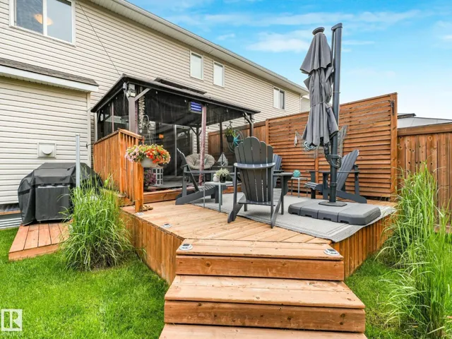 145 SUMMERSTONE LN, Sherwood Park, Alberta T8H0Y4