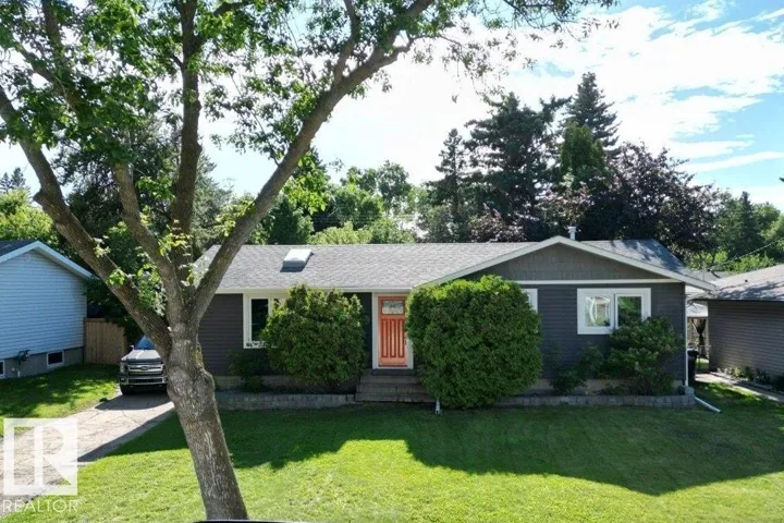924 Conifer St, Sherwood Park, Alberta T8A1N5