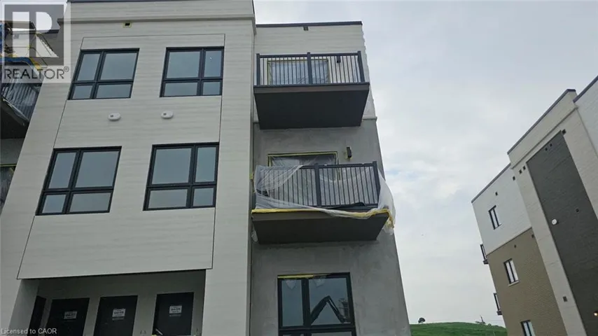 25 PALACE Street Unit# Q26, Kitchener, Ontario N2E0L3