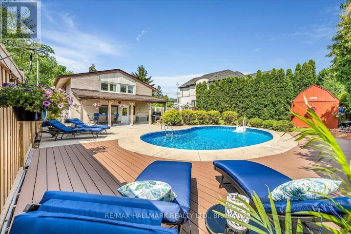 433 SEABOURNE DRIVE, Oakville (WO West), Ontario L6L4E9