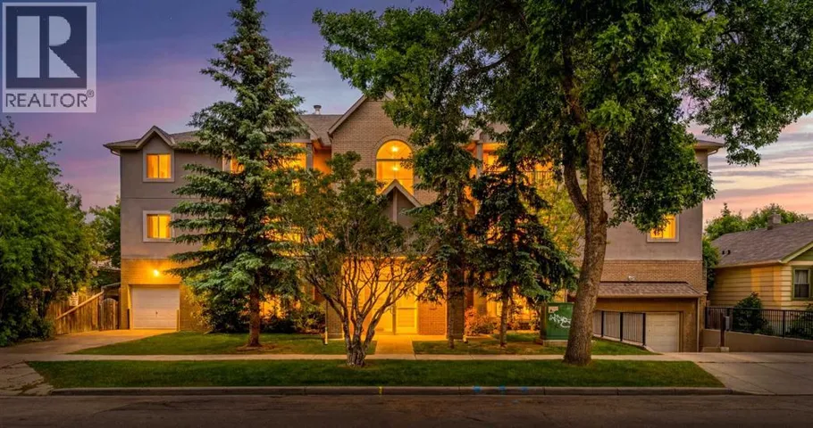 201, 1422 Centre A Street NE, Calgary, Alberta T2E2Z9