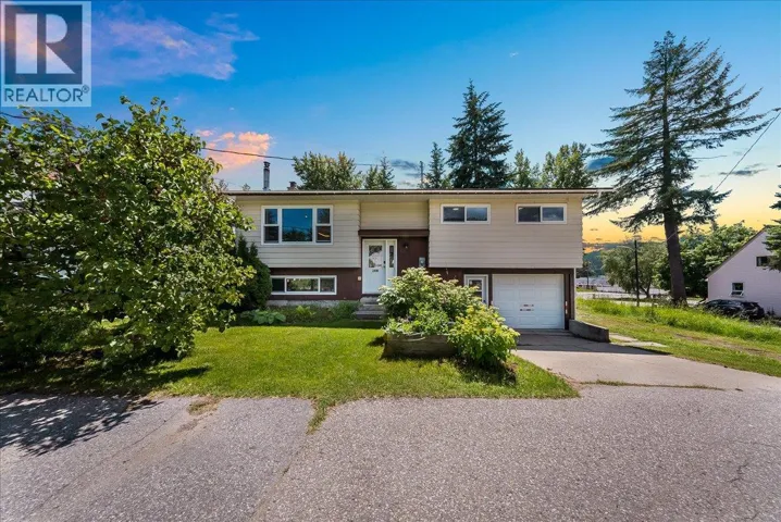 2108 Third Avenue, Rossland, British Columbia V0G1Y0