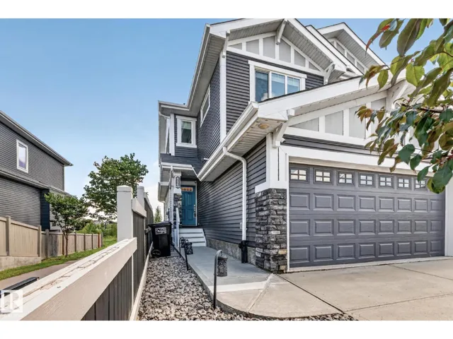 866 EBBERS CR NW, Edmonton, Alberta T5Y3V2