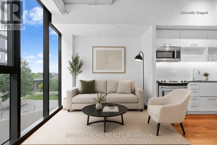306 - 32 TROLLEY CRESCENT, Toronto (Moss Park), Ontario M5A0E8