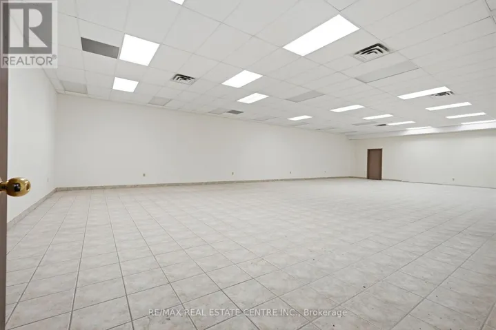 B3 - 45 WYNDHAM STREET N, Guelph (Downtown), Ontario N1H4E4