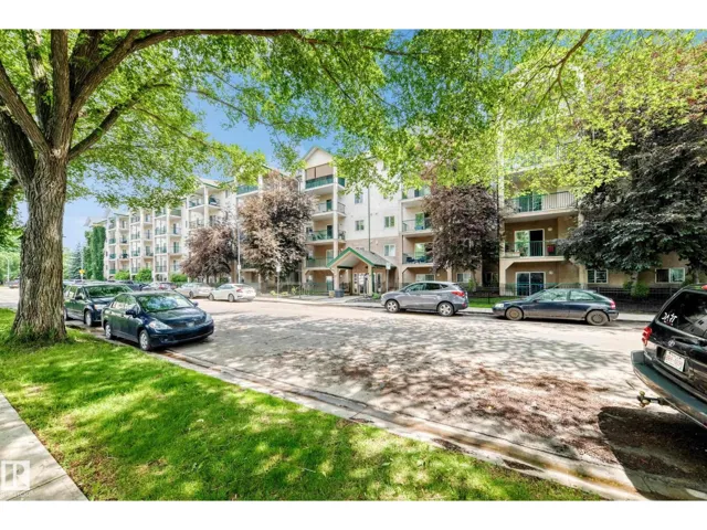 #221 11325 83 ST NW, Edmonton, Alberta T5B4W5