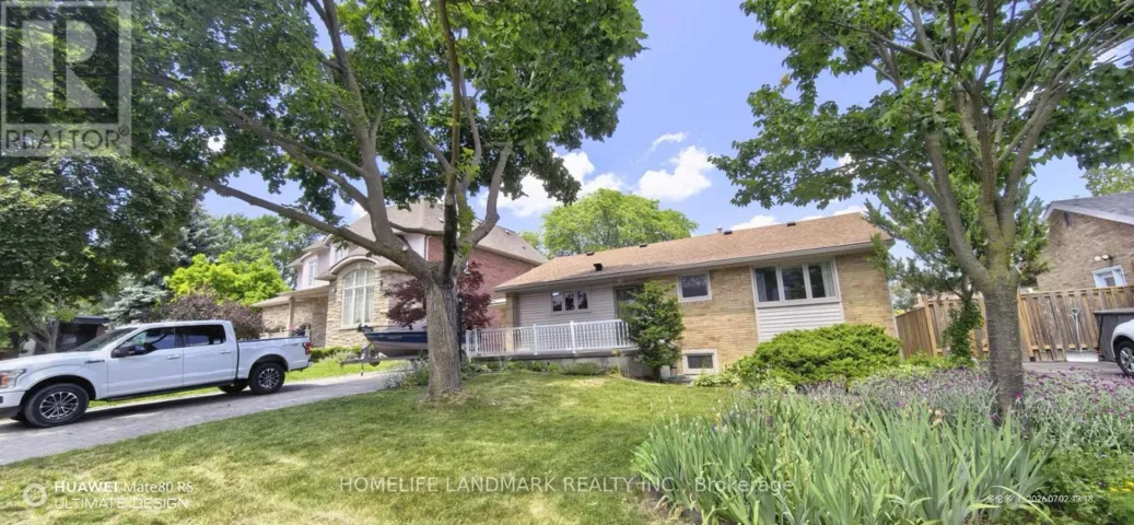 6 TORRYBURN PLACE, Toronto (Banbury-Don Mills), Ontario M3B1R3