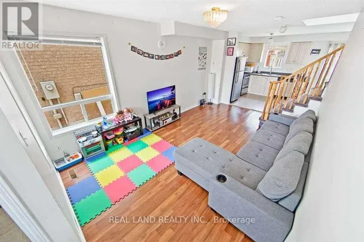31 POPLAR PLAINS ROAD, Brampton (Fletcher's Meadow), Ontario L7A1Z5