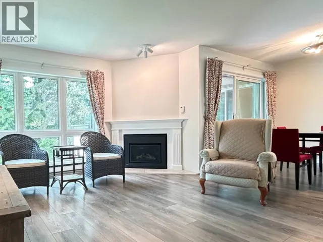 402 2970 LINWOOD STREET, Burnaby, British Columbia V5G4R5