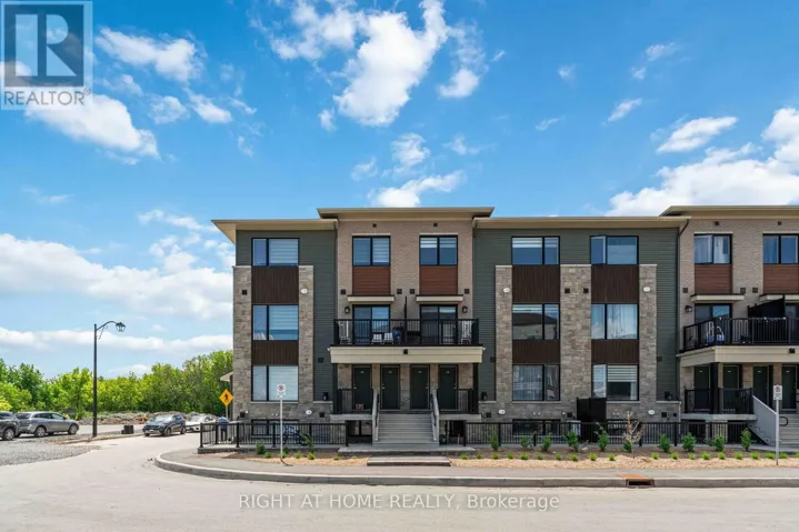 1310 CREEKWAY PRIVATE, Ottawa, Ontario K2T0T1