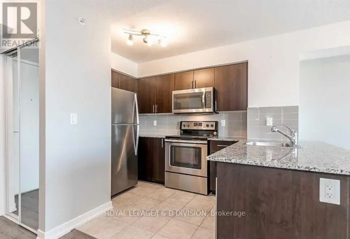 710 - 1420 DUPONT STREET, Toronto (Dovercourt-Wallace Emerson-Junction), Ontario M6H0C2