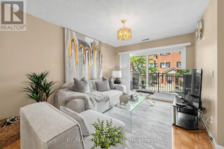 602 - 1400 THE ESPLANADE N, Pickering (Town Centre), Ontario L1V6V2