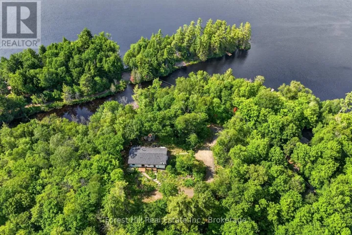 1065 PINE LANE S, Lake of Bays (Ridout), Ontario P0A1B0