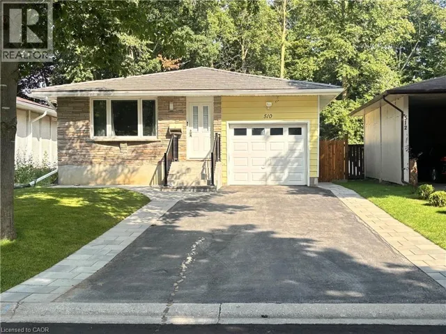 510 OAKRIDGE Place Unit# LOWER, Waterloo, Ontario N2L4P2