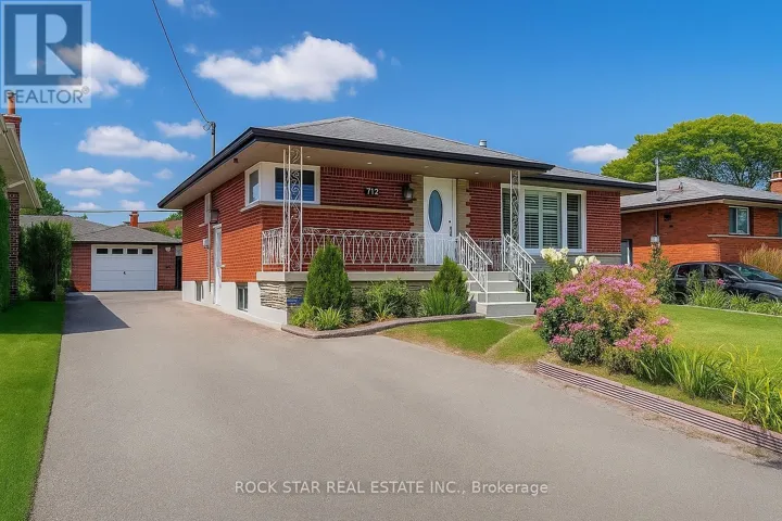 MAIN - 112 SUNRISE DRIVE, Hamilton (Greenford), Ontario L8K4C3