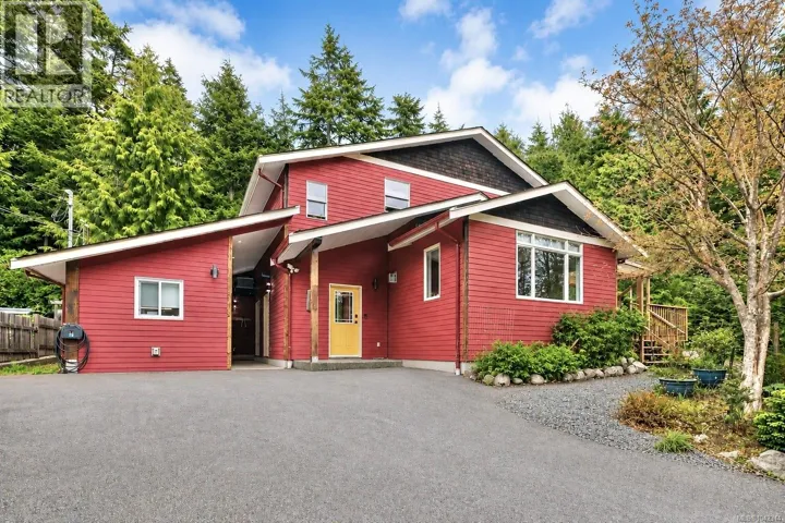1302 Victoria Rd, Ucluelet, British Columbia V0R3A0