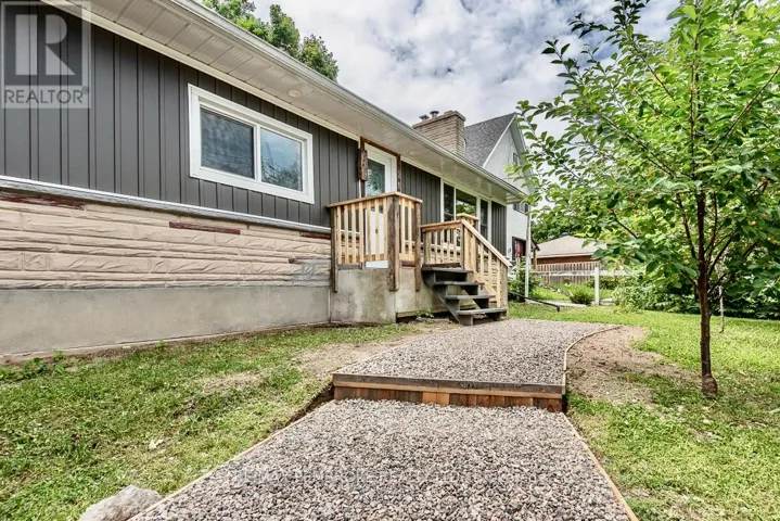 310 ESTHER STREET, Pembroke, Ontario K8A3C7