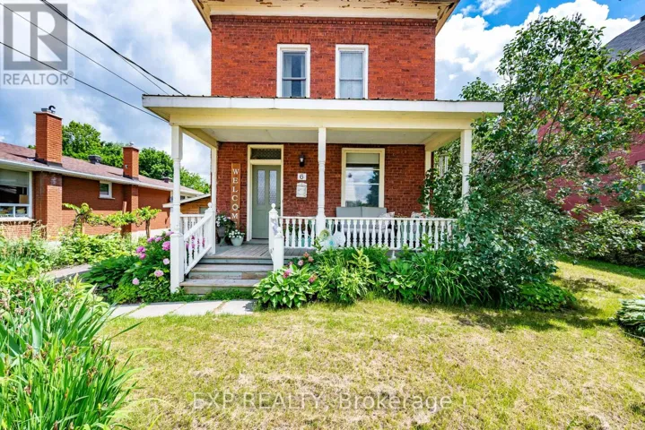 6 CRAWFORD STREET, Whitewater Region, Ontario K0J1K0