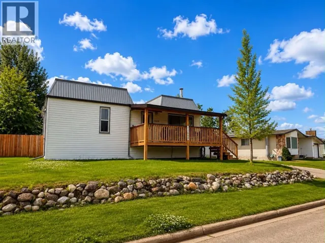 11009 Hoppe Avenue, Grande Cache, Alberta T0E0Y0