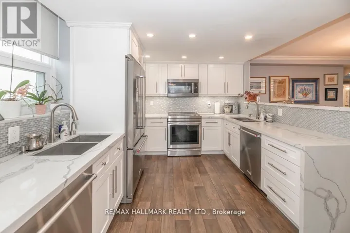 1004 - 7601 BATHURST STREET, Vaughan (Crestwood-Springfarm-Yorkhill), Ontario L4J4H5