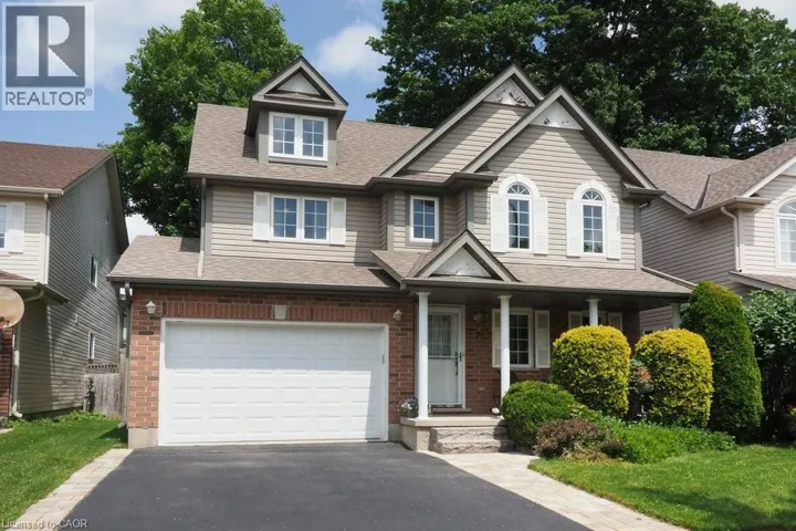 7 IVY LANE Court, Kitchener, Ontario N2N3P8
