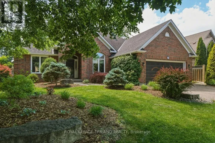 140 HARTSON ROAD, London North (North O), Ontario N6H4Z6
